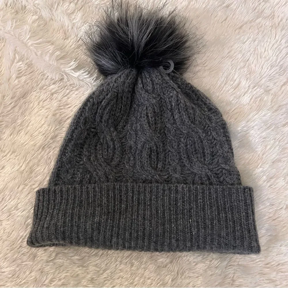 Nordstrom Gray Wool Cashmere Blend Cable Knit Beanie with Pom Pom NEW MSRP $60